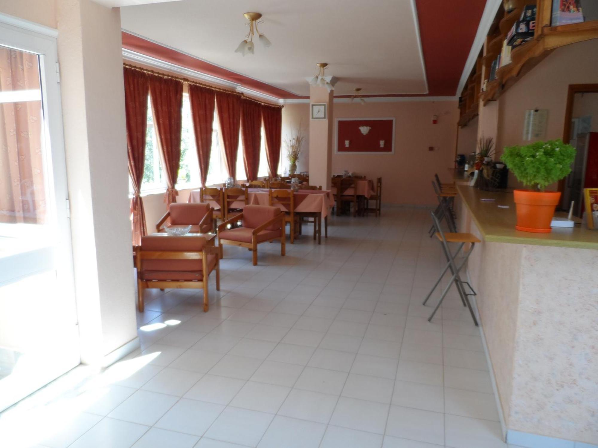 Amarilia Aparthotel Skala Rachoni  Exterior foto